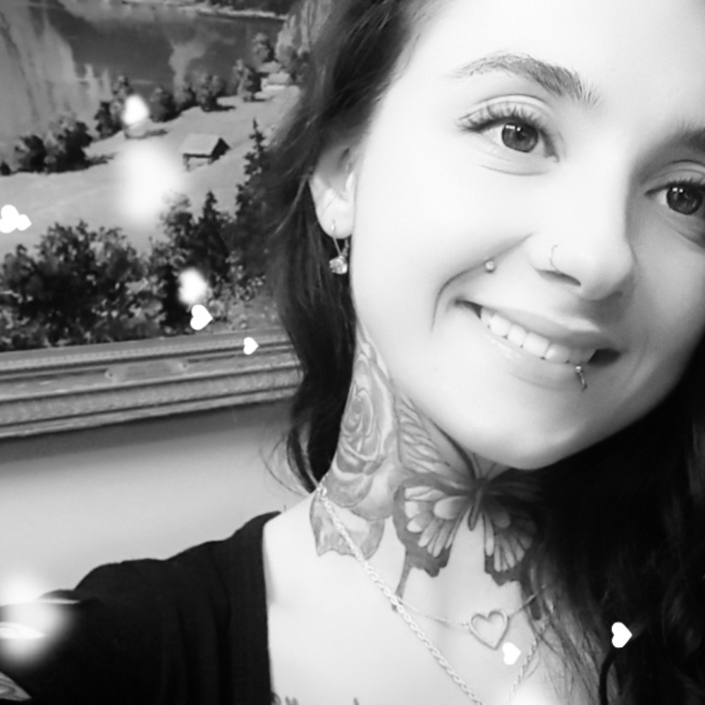 Meet your Posher, Jasmine,